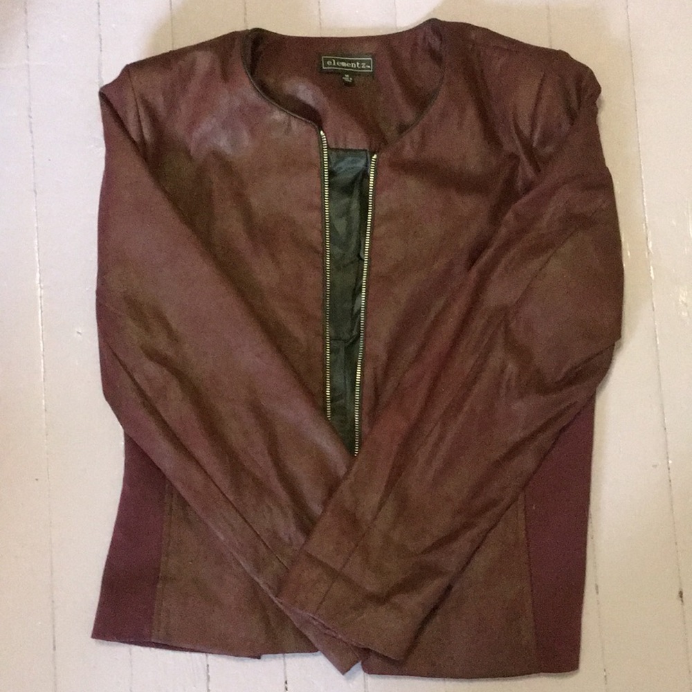 Dark burgundy jacket.